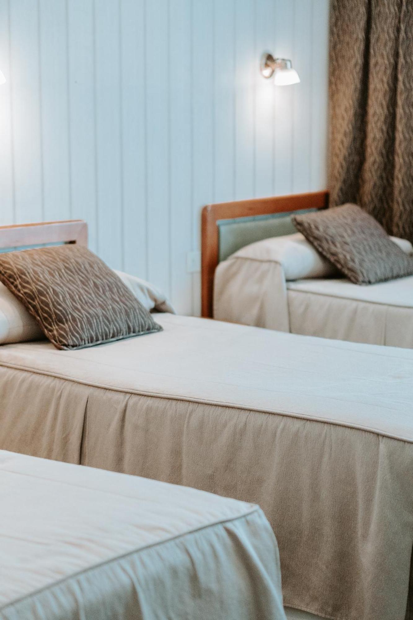 Hotel Libertador Трелев Екстериор снимка