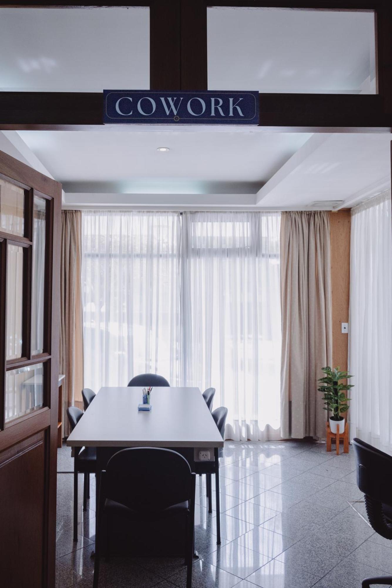 Hotel Libertador Трелев Екстериор снимка